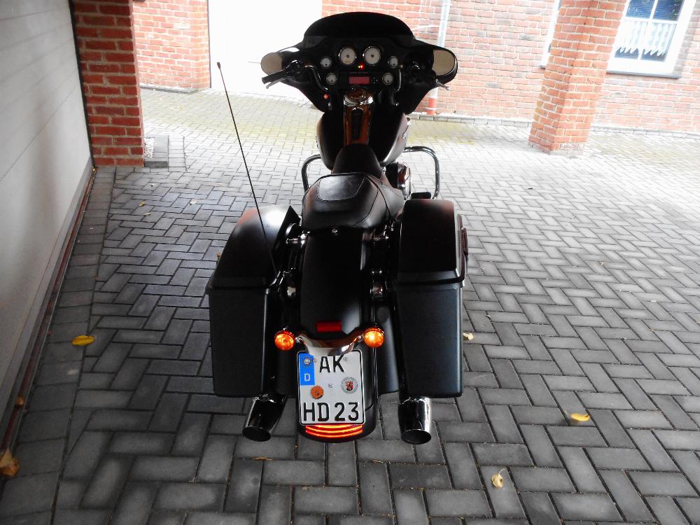 Motorrad verkaufen Harley-Davidson Street Glide US Modell schwarz matt Ankauf